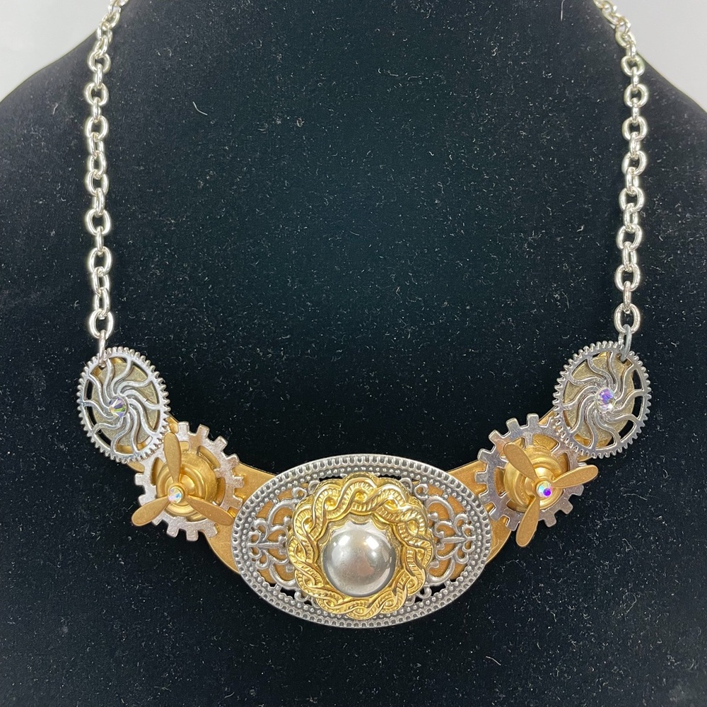Steampunk Propeller Collar Necklace - Picture 3 of 6